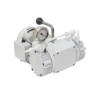 bomba-de-vacuo-vazao-de-ar-livre-34-litros-min-12-cfm-rotacao-1800-rpm-com-protecao-contra-gases-corrosivos-ideal-para-uso-com-evaporador-rotativo- Botuláb-Equipamentos-e-Produtos-para-Laboratórios